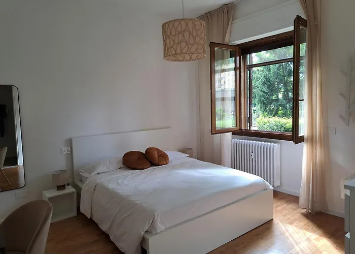 Il Balcone Nel Parco - Stanze Con Bagno Privato