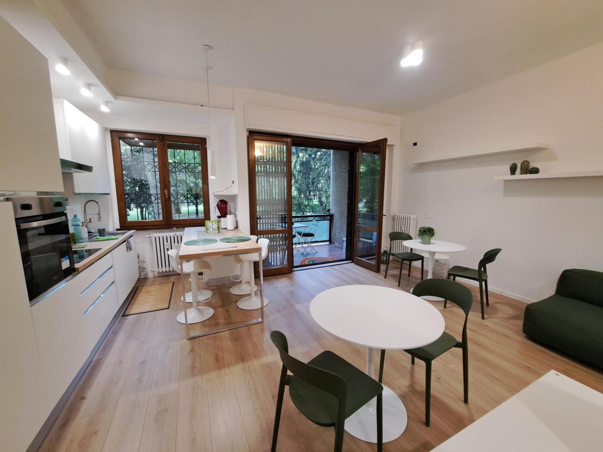 Il Balcone Nel Parco - Stanze Con Bagno Privato Maison d'hôtes San Donato Milanese