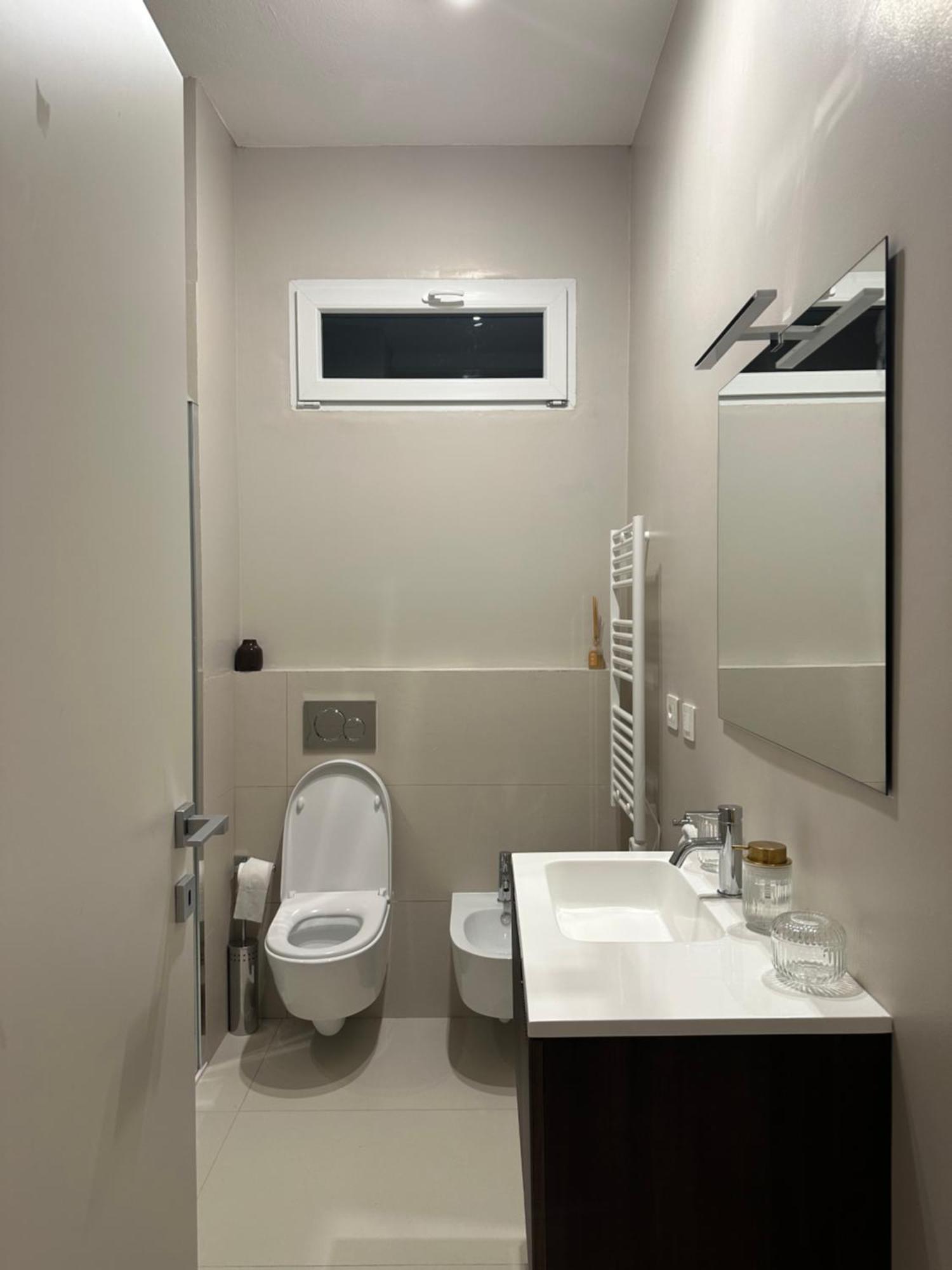 Il Balcone Nel Parco - Stanze Con Bagno Privato San Donato Milanese